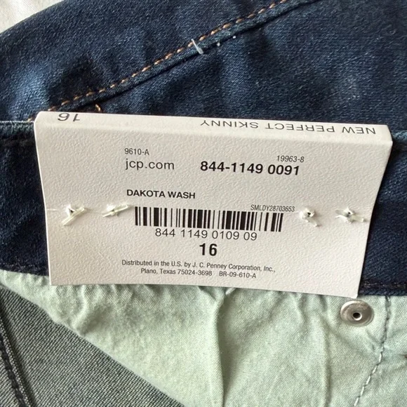 a.n.a Women's New Perfect Skinny Jeans 16 Mid Rise - Picture 5 of 7